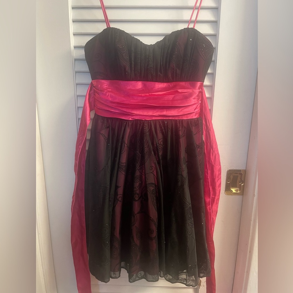 Speechless Y2K Basic B&&ch Fuchsia/Blk Mini-dress Size Small. Runs small